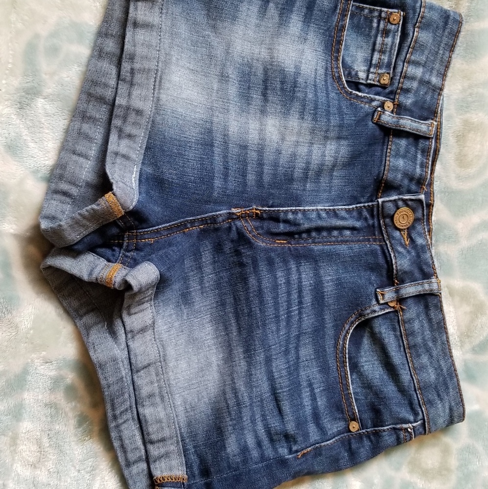 Jean Shorts duo
